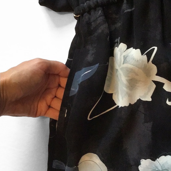 Aritzia Babaton Bennett Silk Mini Dress, Black With Floral Print, size XS - Picture 7 of 15